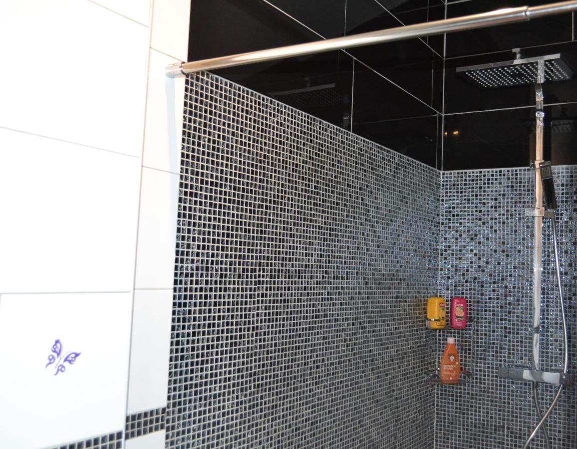 Suite 30 M2 Ideale Pour 2 Personnes Flassans-sur-Issole Экстерьер фото