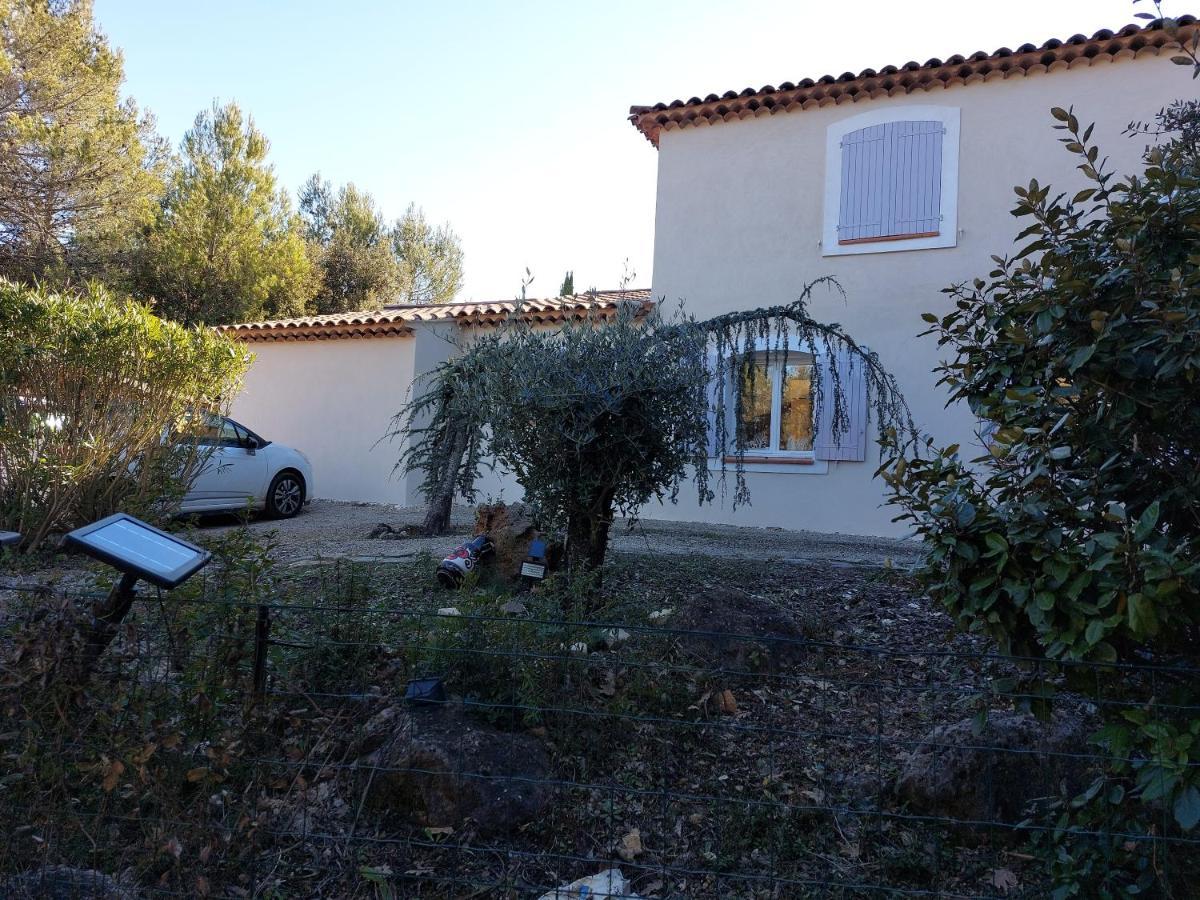 Suite 30 M2 Ideale Pour 2 Personnes Flassans-sur-Issole Экстерьер фото